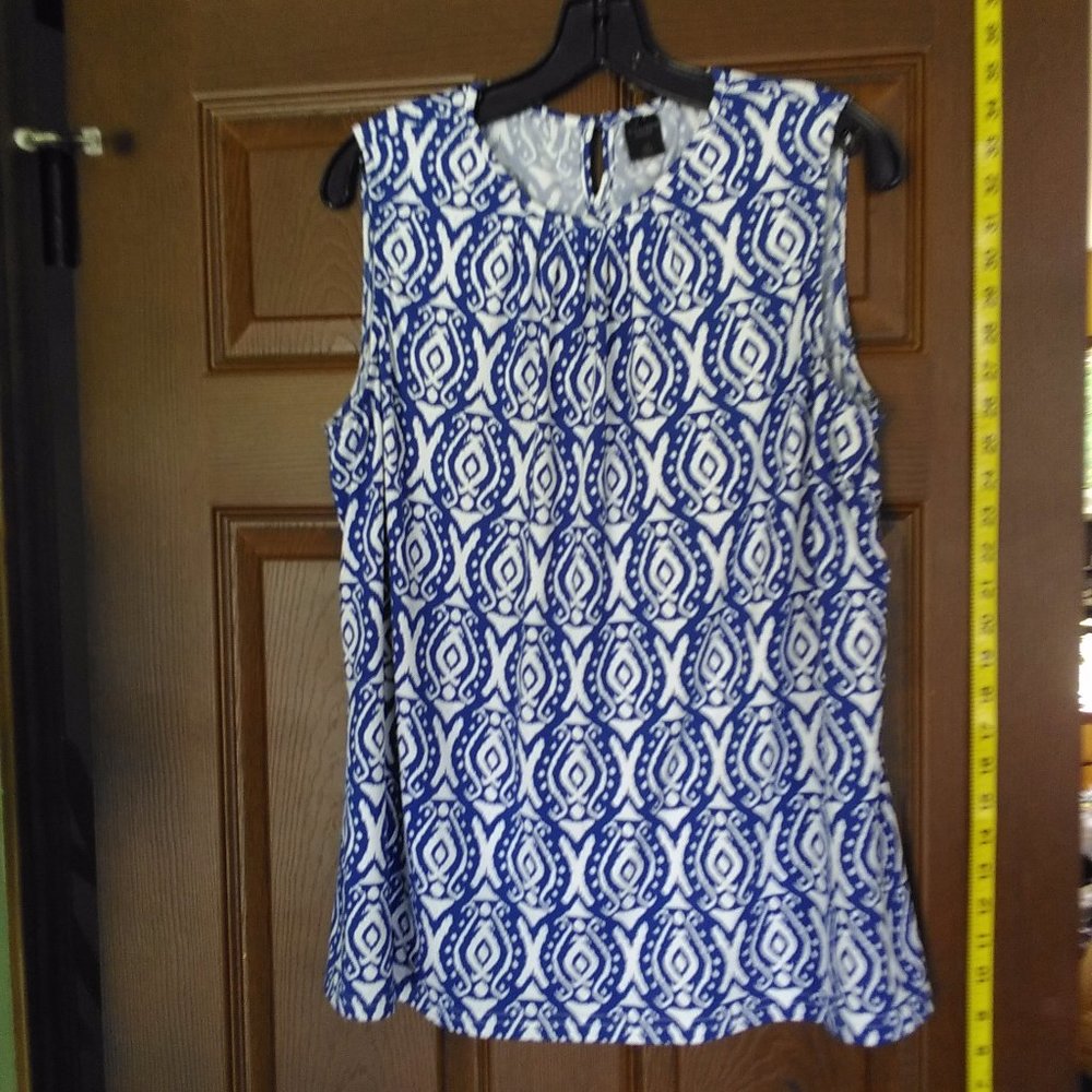 Sleeveless tank blouse